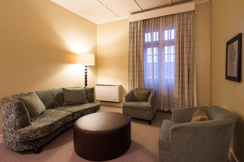 Imperial Hotel By Misty Blue Hotels Pietermaritzburg Exteriör bild
