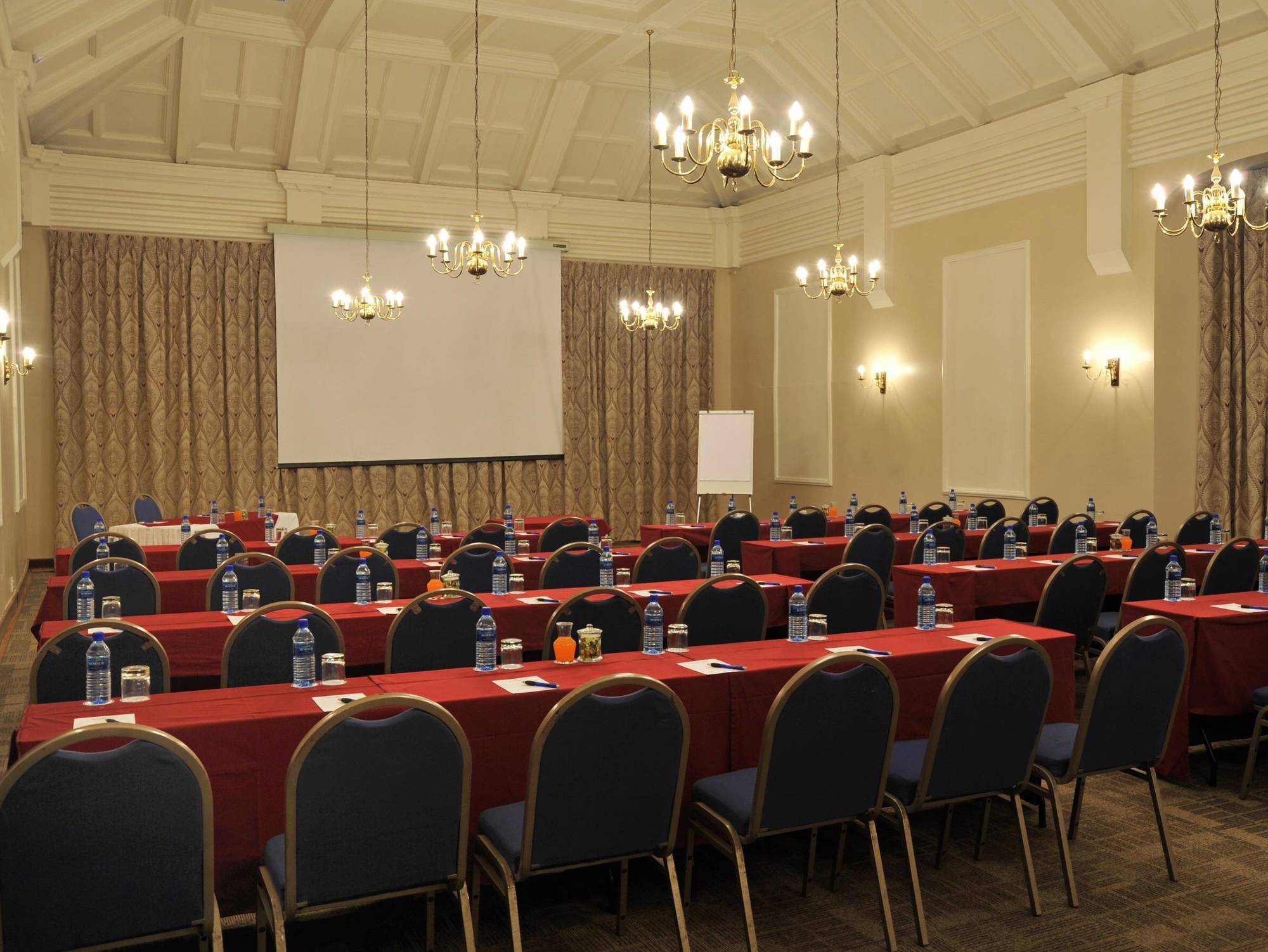 Imperial Hotel By Misty Blue Hotels Pietermaritzburg Exteriör bild