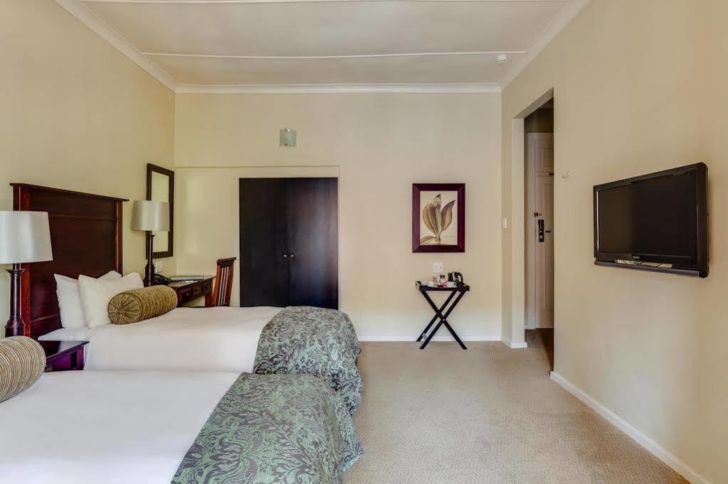Imperial Hotel By Misty Blue Hotels Pietermaritzburg Exteriör bild